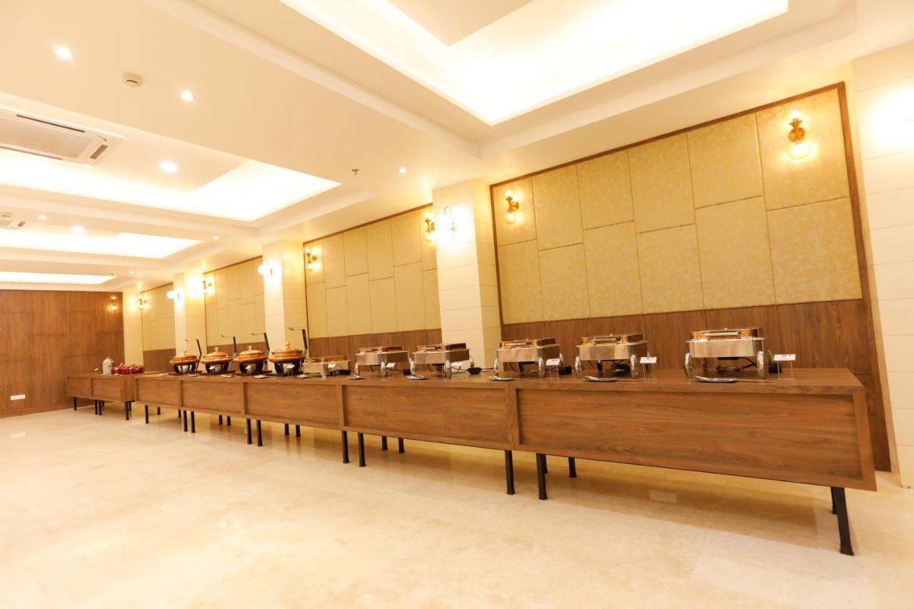Hotel Dolphin Grand