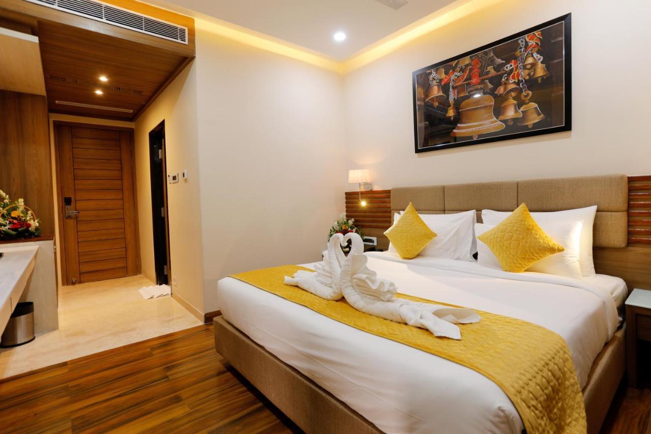 Hotel Dolphin Grand