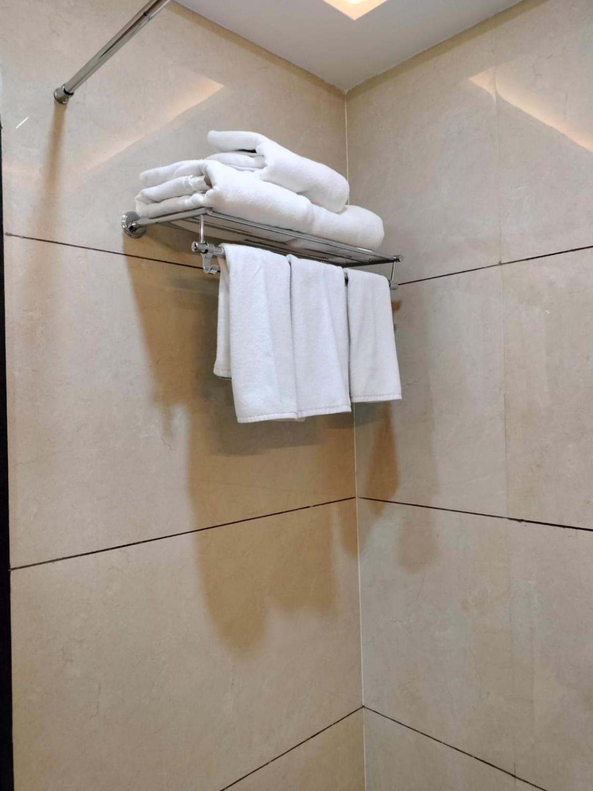 Dolphin Grand Hotel